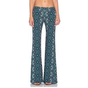 Gypsy 05 printed bell bottom small pants